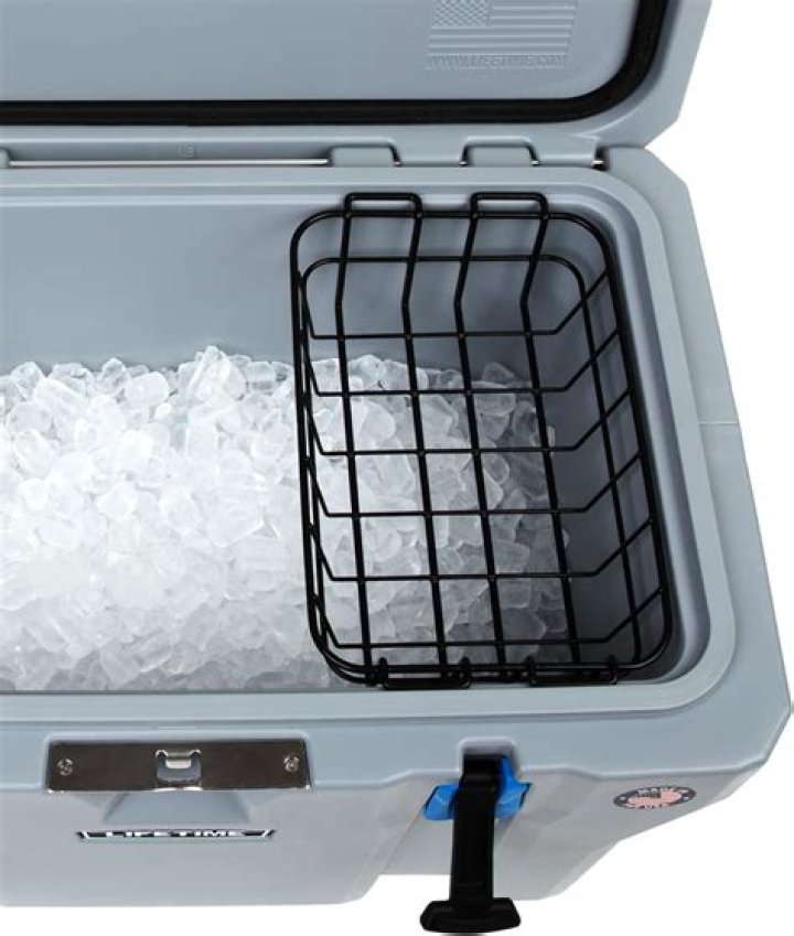 Does Rubbermaid make good coolers?