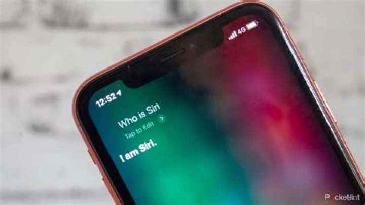 Does Siri work on iPhone 4?