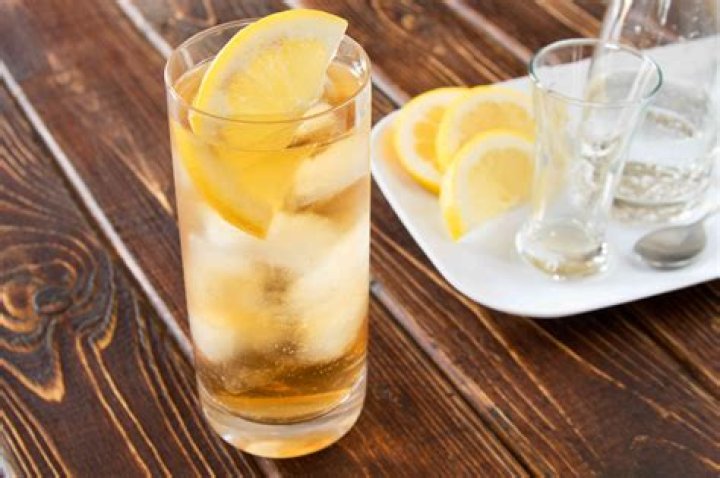 Does tonic water go well with whiskey?
