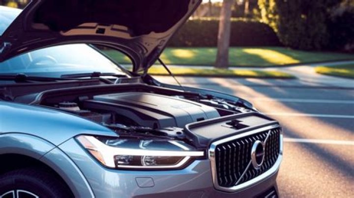 Does Volvo V60 require premium gas?