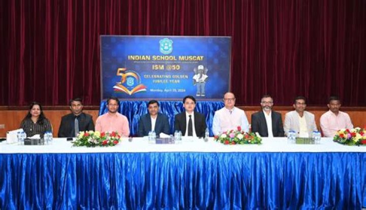 How can I get admission in Indian School Muscat?