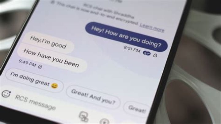 How can I text a phone online for free?