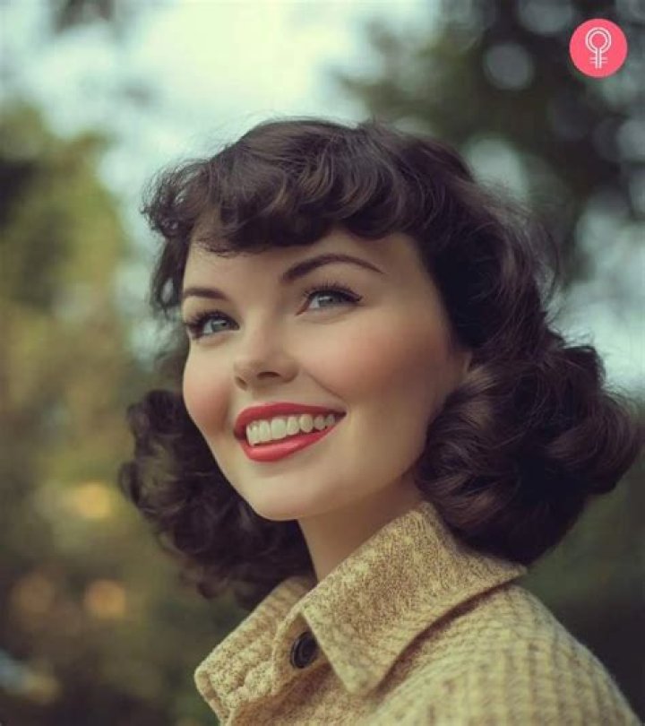 How did Girls Style their hair in the 1950s?