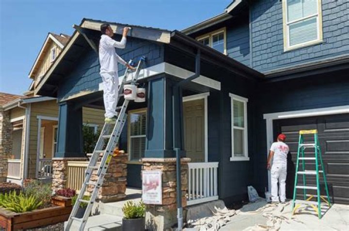 How do I become an exterior painter?