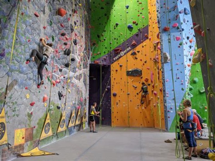 How do I get better at indoor bouldering?