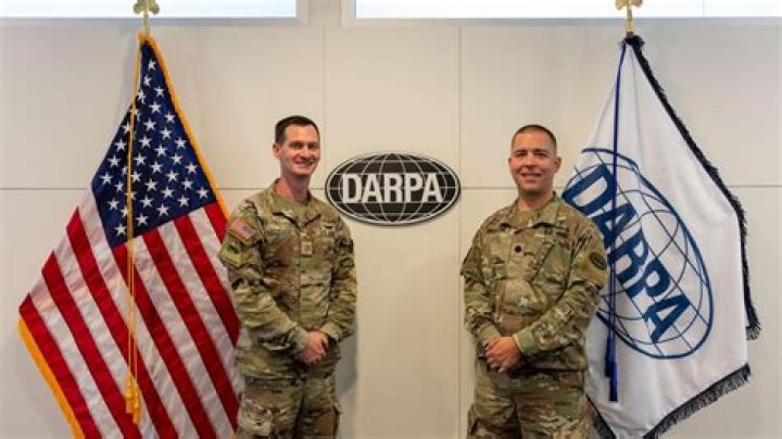 How do I get DARPA contracts?