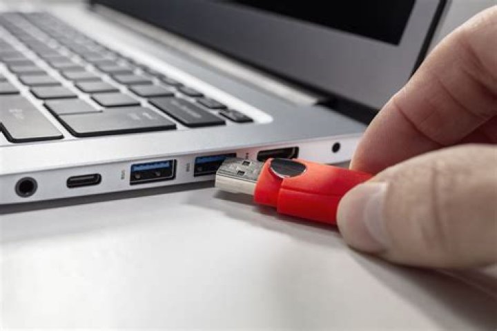 How do I get my USB controller to work on my Mac?