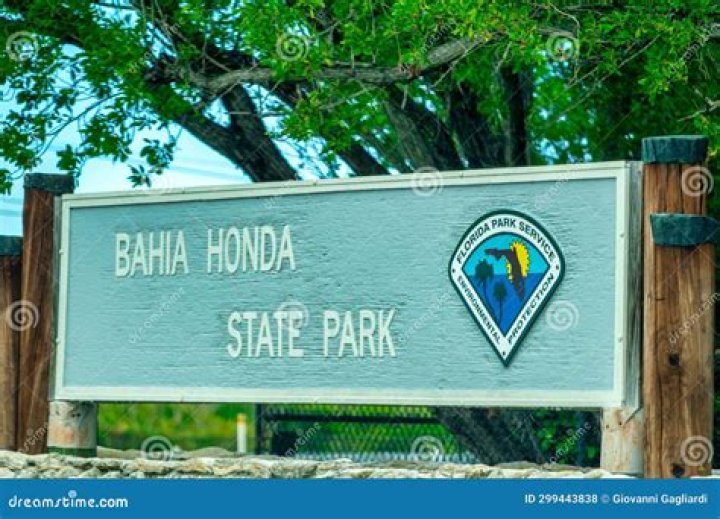 How do I reserve a cabin at Bahia Honda State Park?