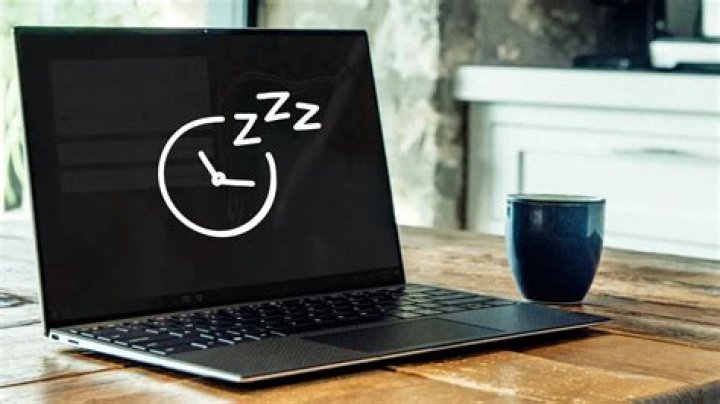 How do I wake up my HP laptop from sleep mode?