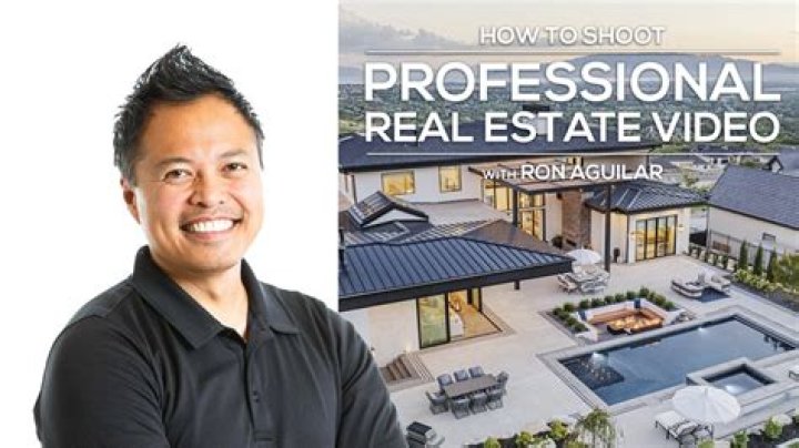How do professionals shoot real estate photos?