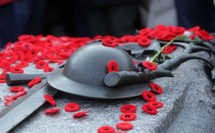 How do we remember Remembrance Day?