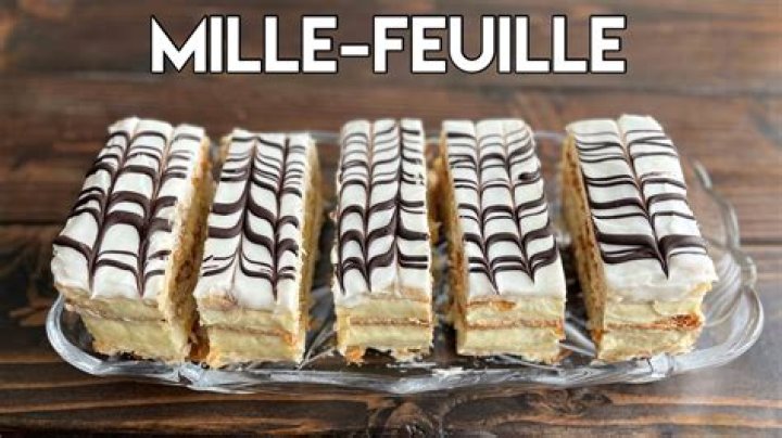 How do you eat mille-feuille?