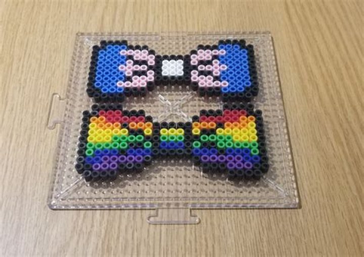 How do you make a Perler bead bow?