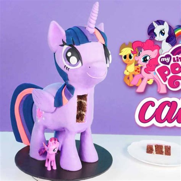 How do you make a pony shaped cake?