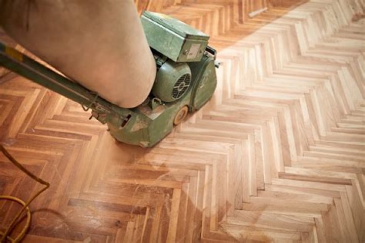 How do you repol a parquet floor?