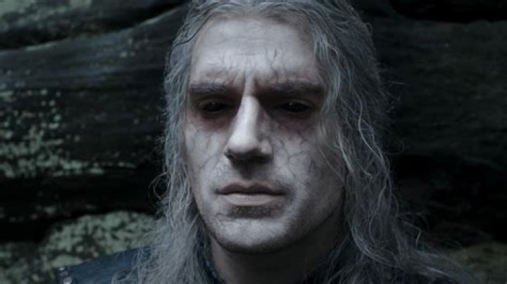 How does Geralt get his memory back?