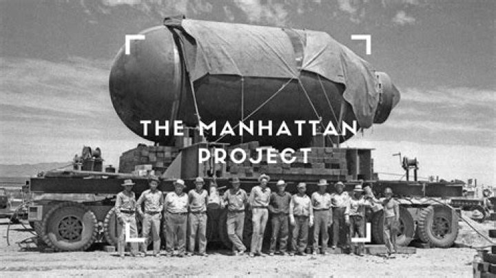 How does the Manhattan Project relate to ww2?