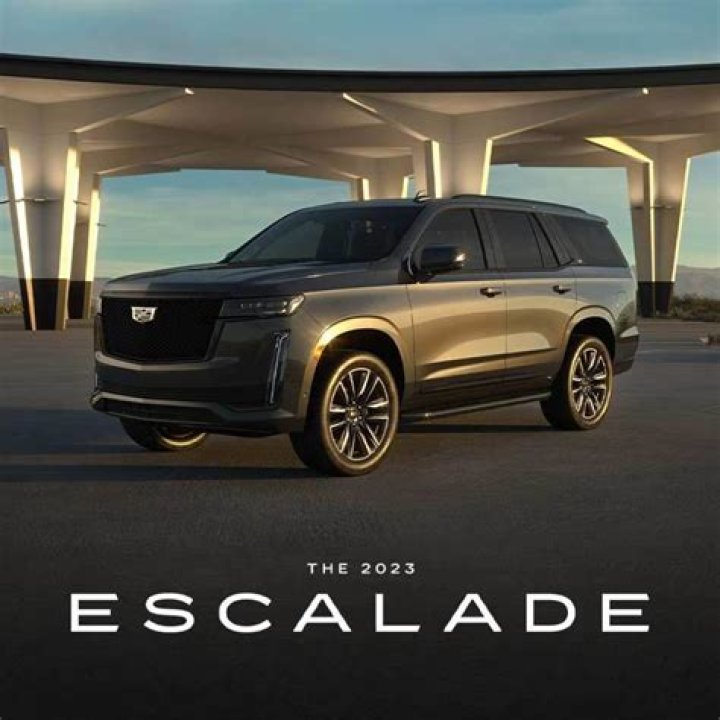 How fast can a 2015 Cadillac Escalade go?