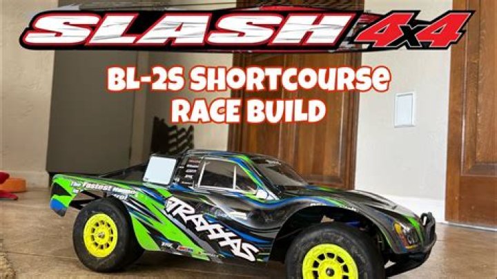 How fast does the Traxxas Slash 4X4 VXL go?