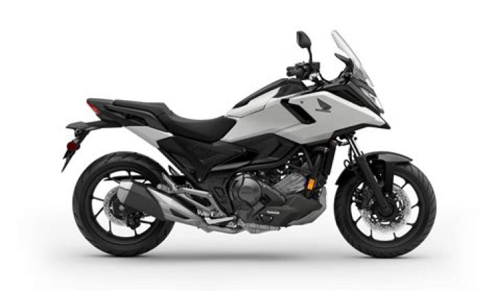 How fast is a Honda NC750X DCT?