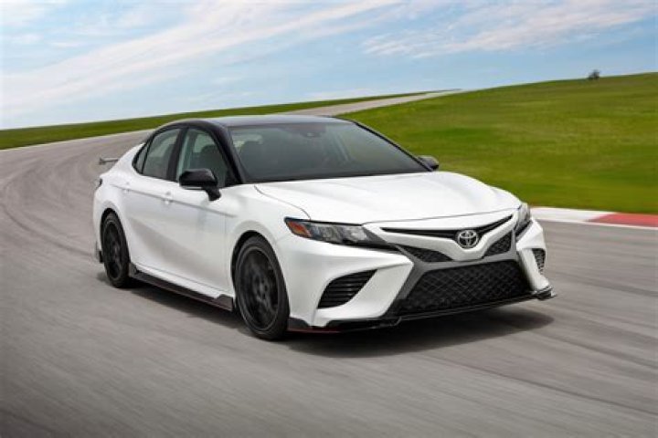 How fast is a Toyota Camry V6?