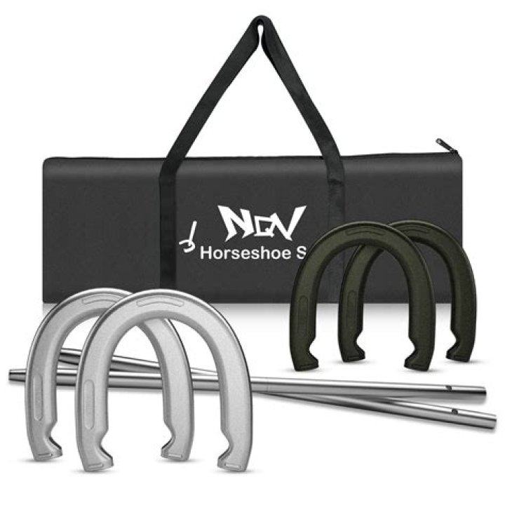 How is a horseshoe made?