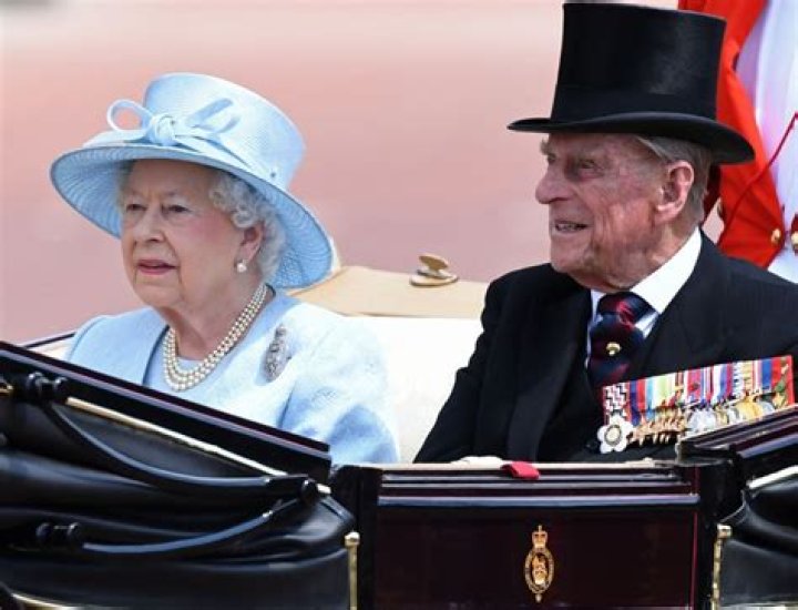 How is Prince Richard related to Queen Elizabeth?