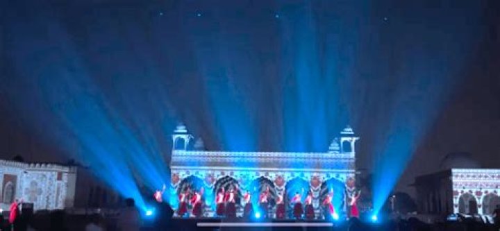 How is the light and sound show of Red Fort?