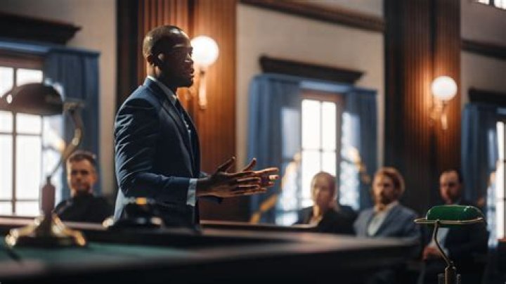 How long does it take to become a court reporter in Florida?