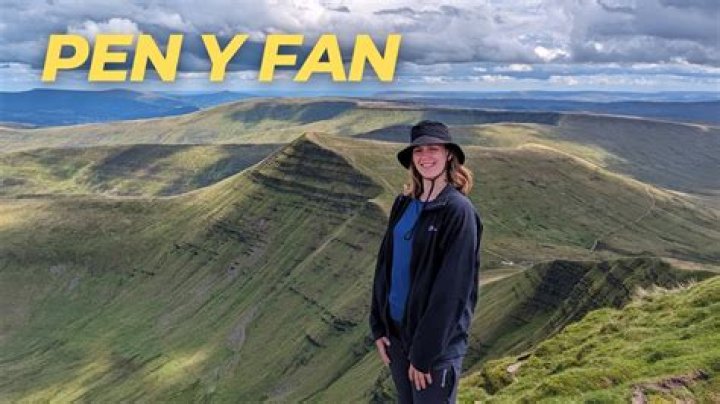 How long does it take to walk to top of Pen y Fan?