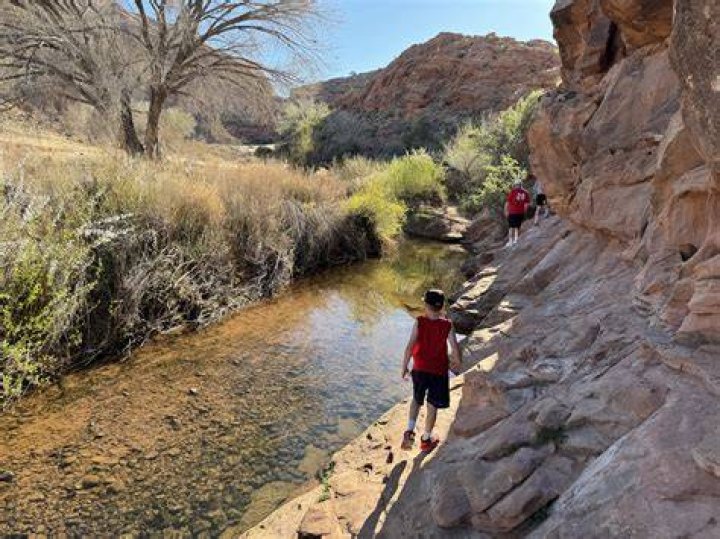 How long is Mill Creek Trail Moab?