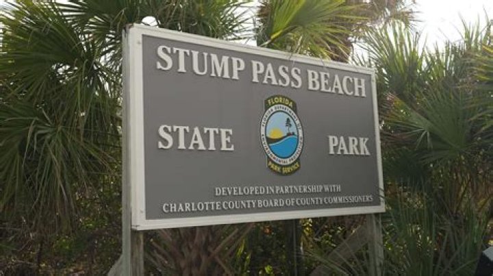 How long is Stump Pass Beach?