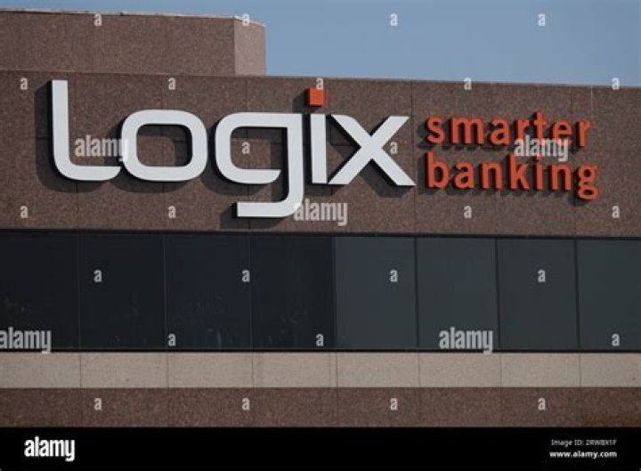 How many branches does Logix credit union have?