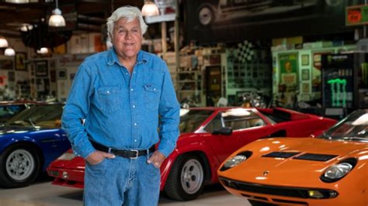 How many cars does Jay Leno have in his car collection?