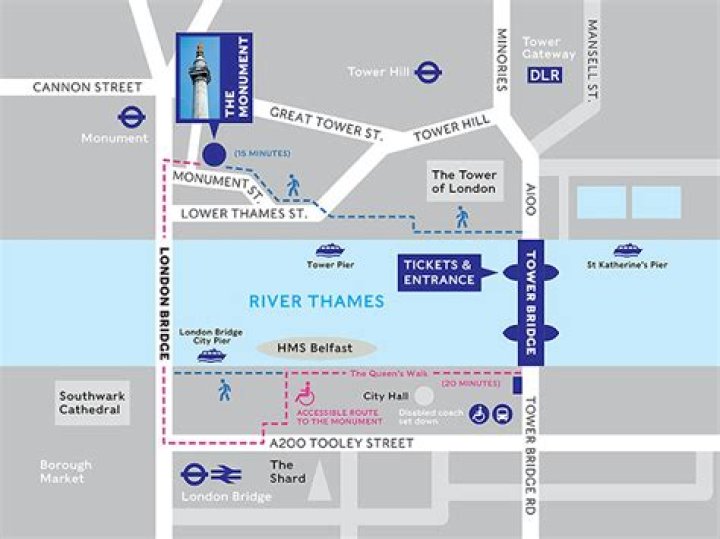 How many entrances does London Bridge station have?