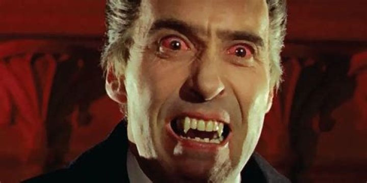 How many episodes of Dracula 2013 are there?