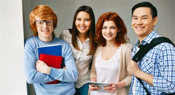 How many international students are studying in the UK?