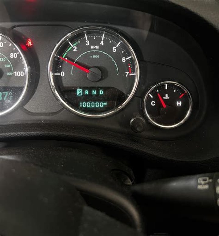 How many miles does a 2007 Dodge Nitro last?