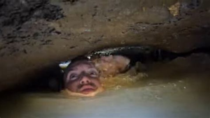 How many people have died in Ellisons cave?