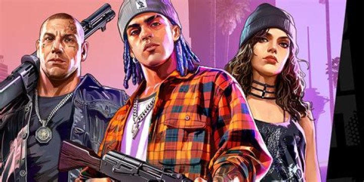 How many players can play together in GTA 5?