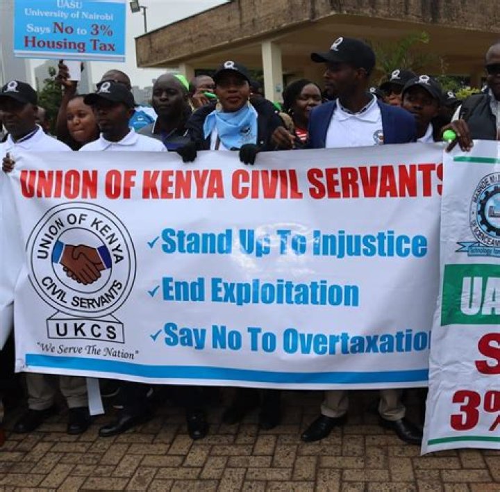 How many types are training are there for civil servants?