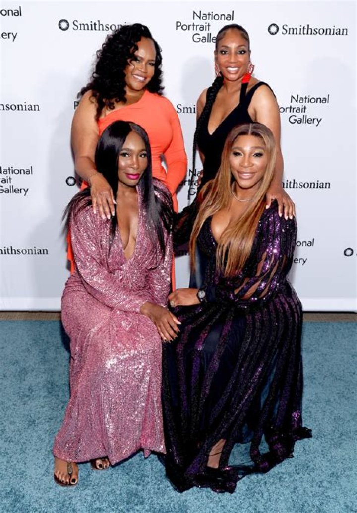 How many Williams sisters are there?