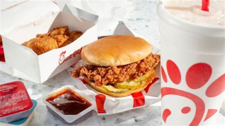 How much do Team Leads at Chick-fil-A make?