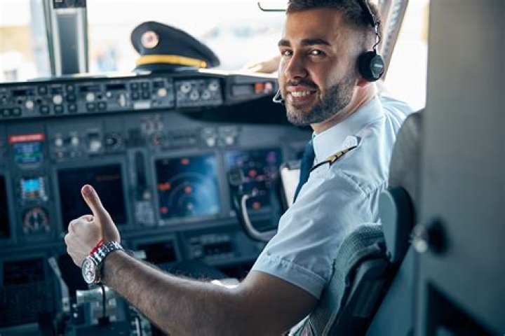 How much do Virgin Atlantic pilots get paid?