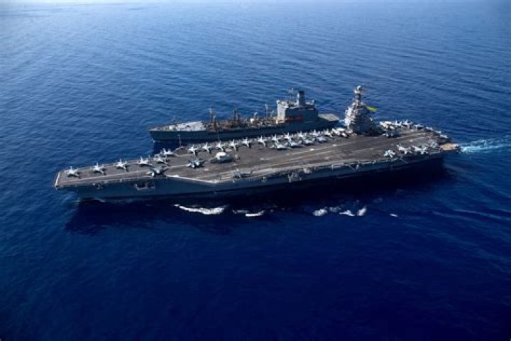 How much does a captain of an aircraft carrier make?