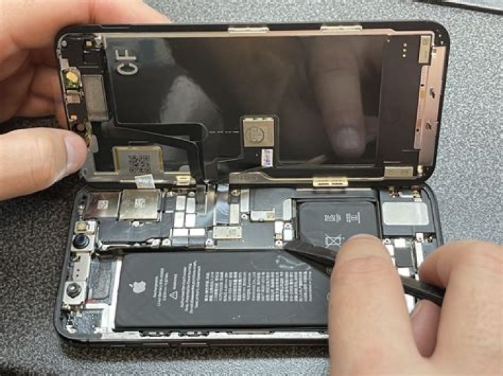 How much does it cost to fix iPhone 6 Plus Touch disease?