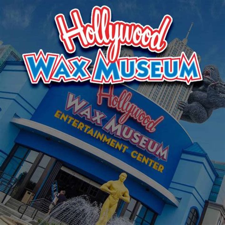 How much does it cost to get in the Hollywood Wax Museum?