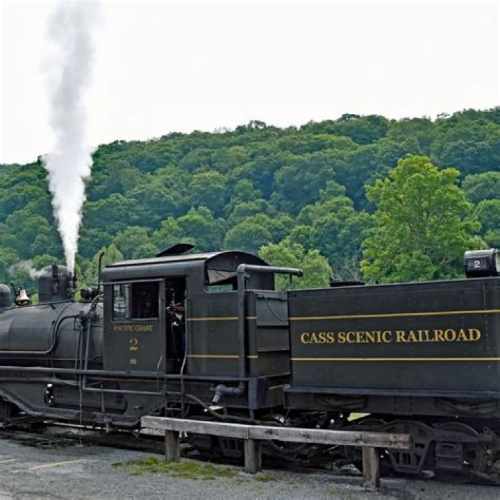 How much does it cost to ride the Cass Scenic Railroad?