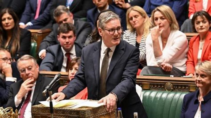 How much does the Maltese prime minister earn?