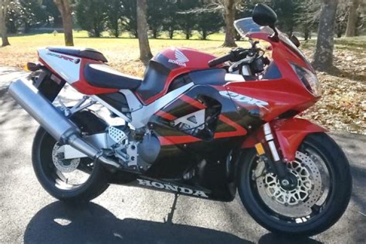 How much horsepower does a 2001 CBR 929 have?